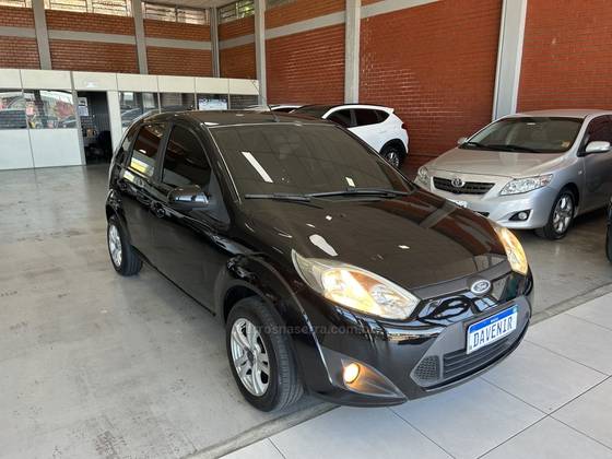 FORD FIESTA 1.6 ROCAM 8V FLEX 4P MANUAL